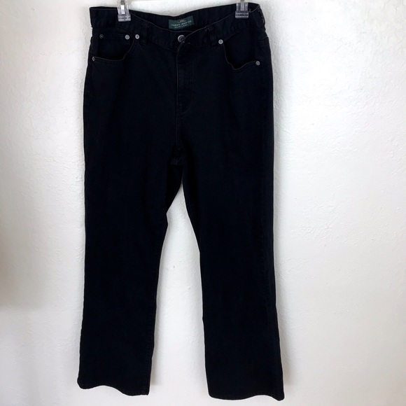Lauren Ralph Lauren Denim - Lauren Ralph Lauren classic bootcut Jeans.    A079
